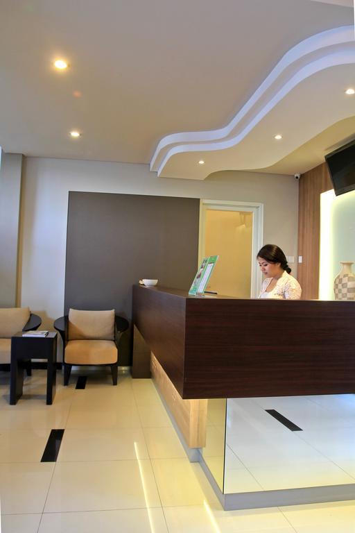 Choice Stay Hotel Denpasar Екстер'єр фото